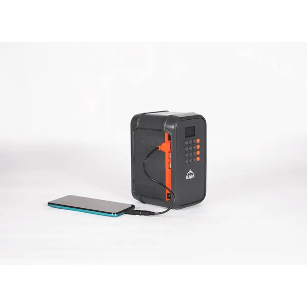 d.light X1000 Pro Solar Home System, ports and controls